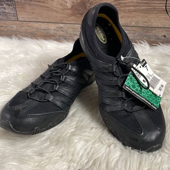 SafeTrax Leather Slip Resistance Footwear, Size 7 Medium, Black Lace Ups - Picture 3 of 9